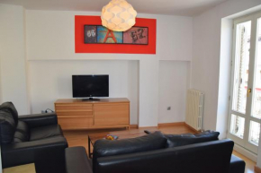 Гостиница Apartamentos Zaragoza Coso  Сарагоса